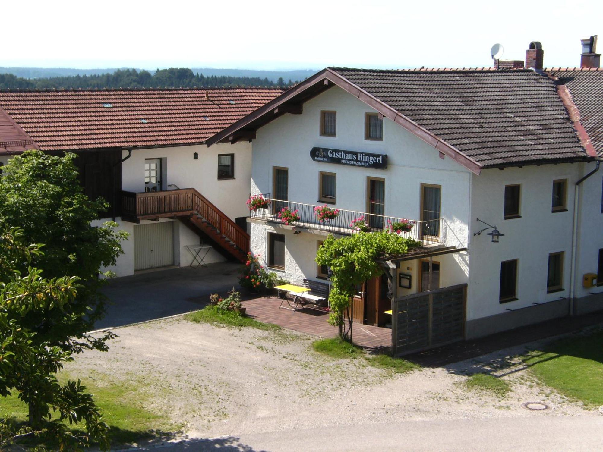 Gasthaus Hingerl Obing Exterior photo